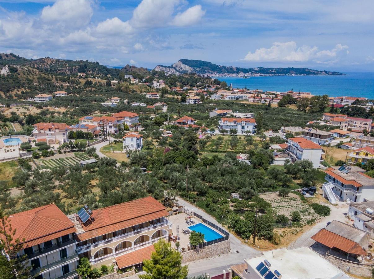Costas Studios Argassi Bagian luar foto